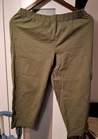 Pantaloni kaki 3/4