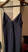 Camasuta de noapte bleumarin (satin/voal)