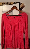 Bluza rosie subtire cu anchior