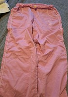Pantaloni roz cu ratusca