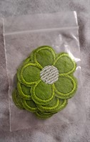 Flori verzi de lipit pe textile ("iron-on")