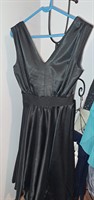 Rochie satin negru