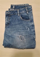 Blugi lungi cu gauri