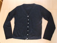 Bluza neagra cu nasturi