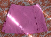 Fusta-pantalon mini roz