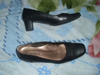 Pantofi negri, marimea 39