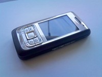 Telefon Nokia E65