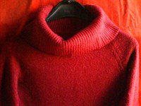 pulover rosu - marimea M, L