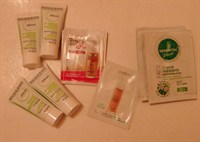 Mostre produse cosmetice