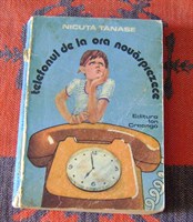 Telefonul de la ora 19 - de Nicuta Tanase