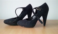 Botine negre din piele intoarsa