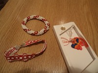 2 bratari-martisor + 1 martisor fluture