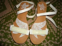 Sandale albe 40