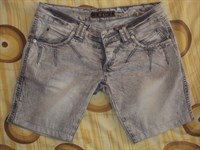 Jeans scurti