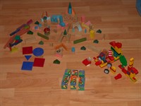 Cuburi de lemn + Lego