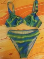 Costum de Baie