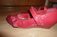 pantofi rosii 