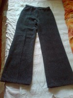 Pantaloni grosi marime 44 cu dunga