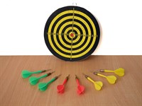 Set Darts din pluta, plastic si metal