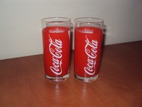 2 pahare Coca-Cola 