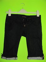 pantaloni scurti