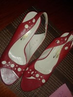 Pantofi de damă rosii
