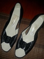 Pantofi de damă negri 3