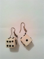 Cercei zaruri handmade