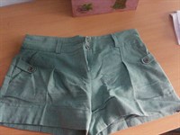 pantaloni scurti S