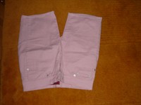 pantaloni roz 