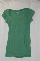 Tricou verde de la Gap