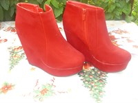 botine rosii 39