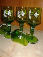 Oferta - 4 pahare cu picior