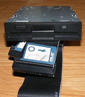 Unitate FDD 1,44 MB (floppy disk)