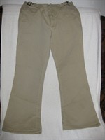 Pantaloni de la Castro