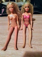 2 papusi Barbie