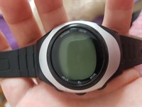 Ceas digital cu senzor pentru monitorizarea pulsului