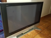 Televizor  Diagonala 90 cm